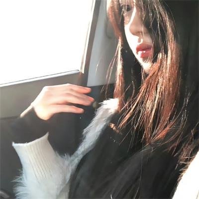 蕾哈娜内衣秀3